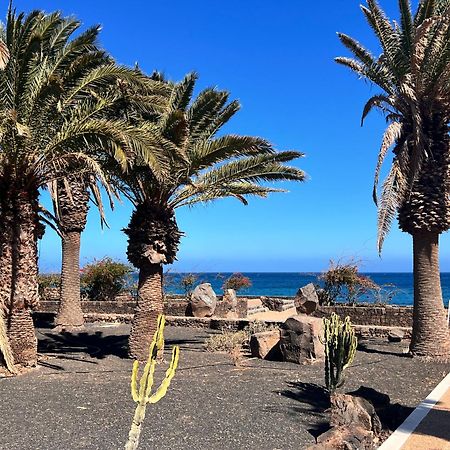 Sea View Villa Costa Teguise Exterior photo